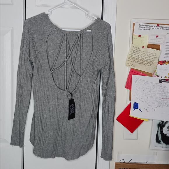 Chaser Open Criss Cross Back Waffle Knit Top NWT - Picture 4 of 8